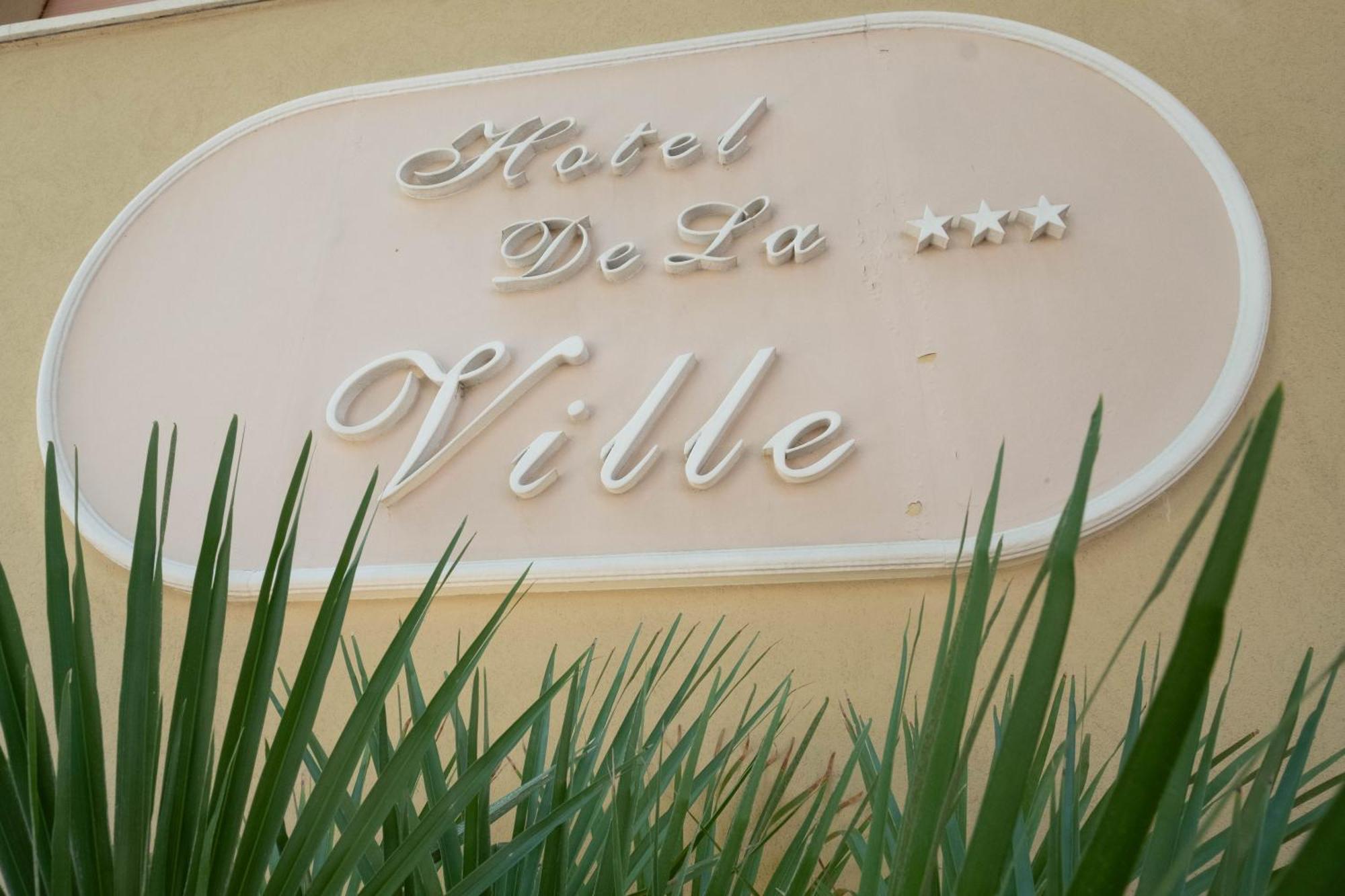 Hotel De La Ville Rimini Exteriér fotografie